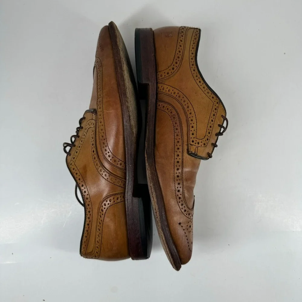 Allen Edmonds Stuttgart Men's US 11D Walnut Brown Leather Wingtip Oxford Shoes